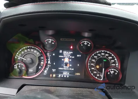 2018 Ram 1500 Rebel 4X4 5'7 Box из США, поврежденный, VIN 1C6RR7YT2JS134820